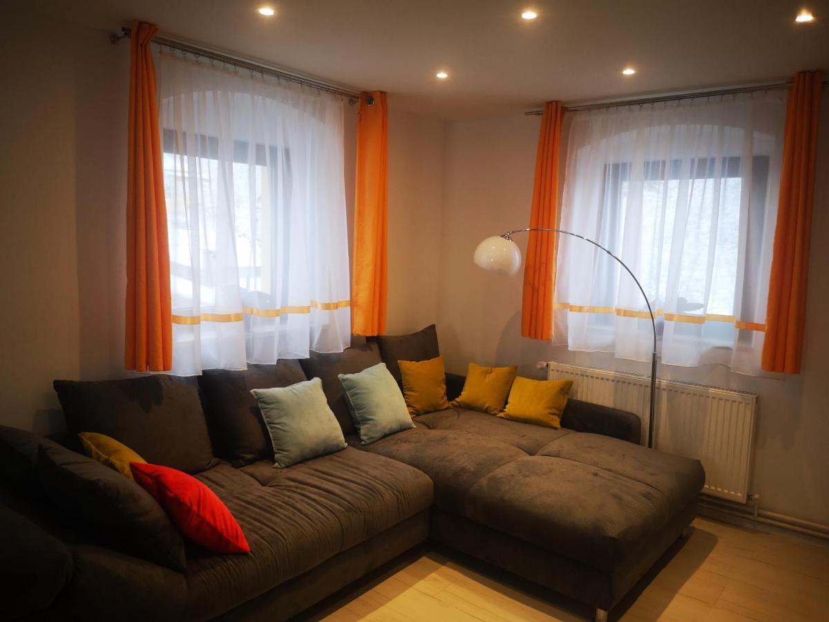 Ferien- Und Businesswohnung Relax Im Ersten Stock Sonnen Exteriör bild