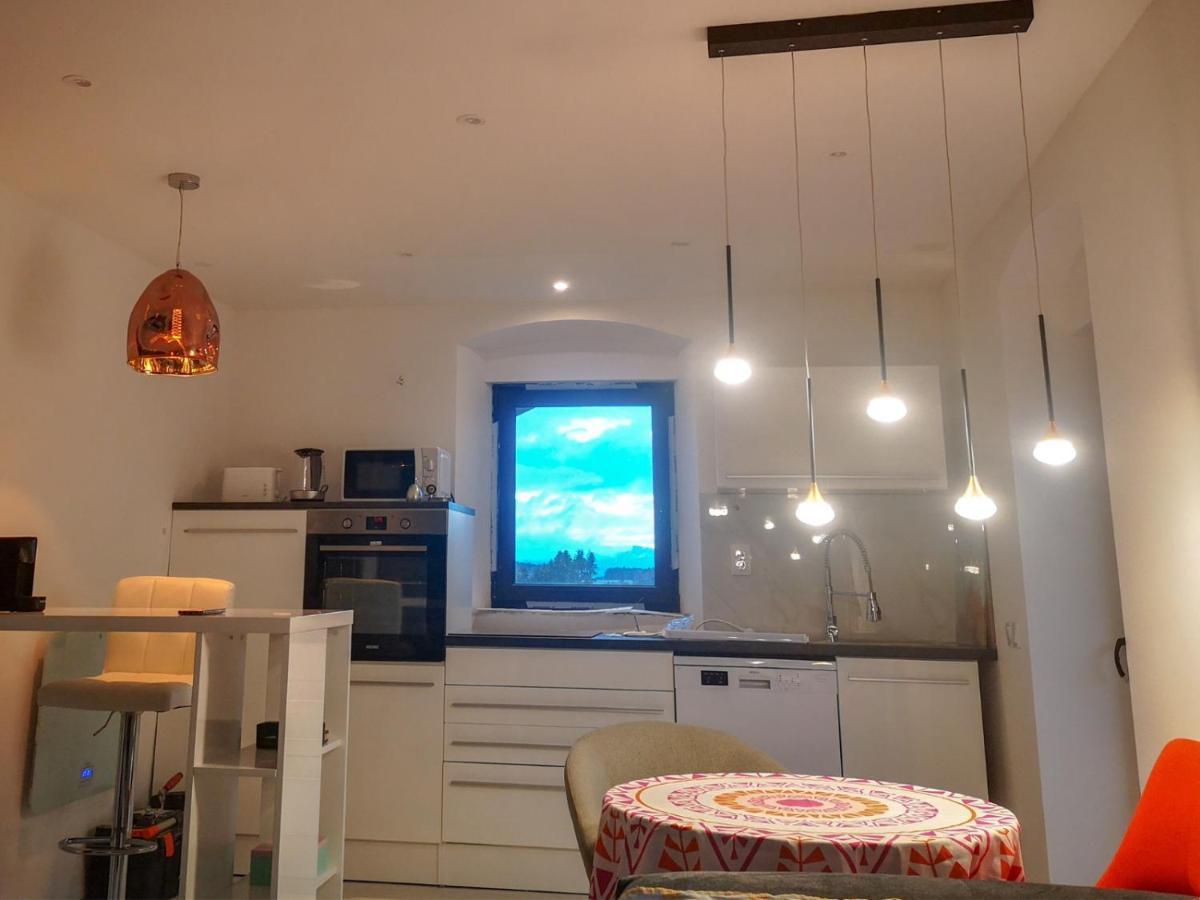 Ferien- Und Businesswohnung Relax Im Ersten Stock Sonnen Exteriör bild